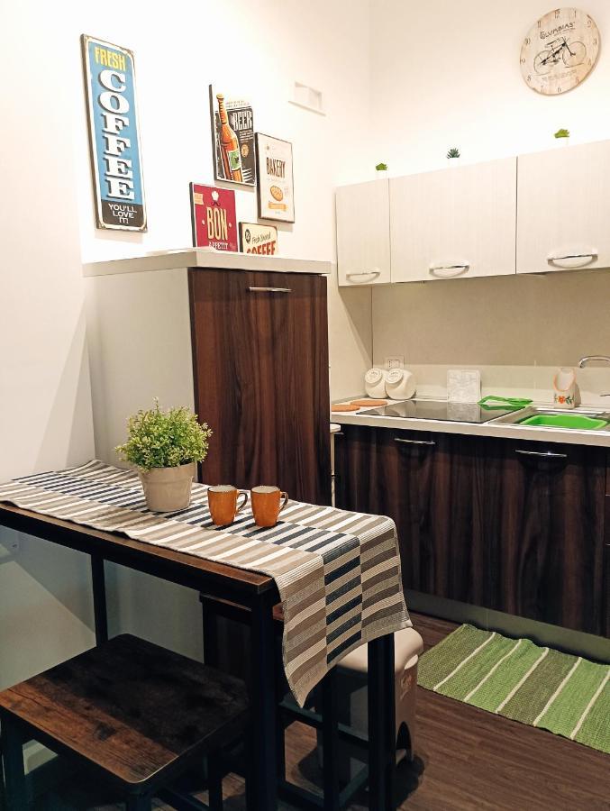 Suite Mirella เนเปิลส์ ภายนอก รูปภาพ