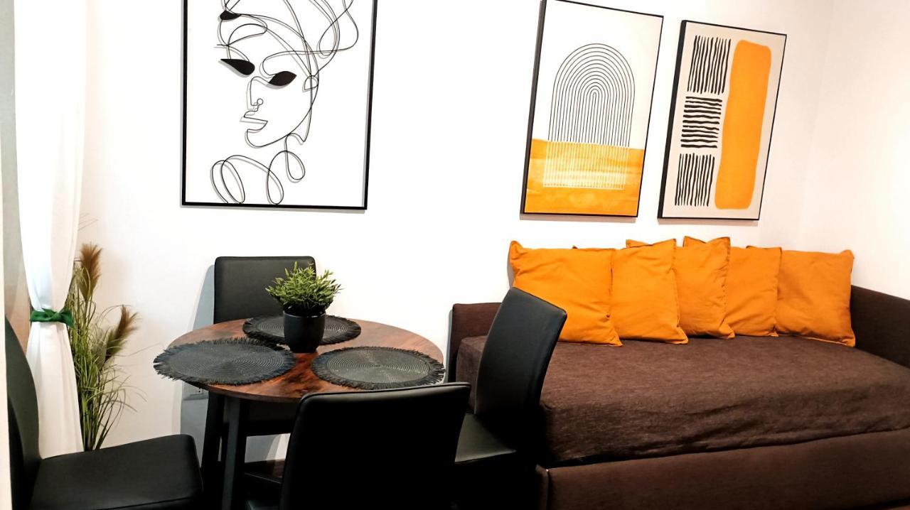 Suite Mirella เนเปิลส์ ภายนอก รูปภาพ